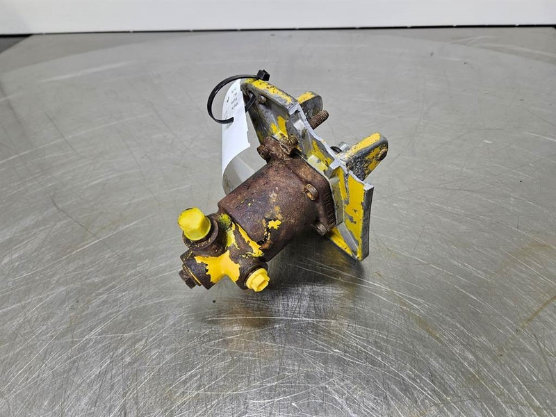 Kramer 512SL-Wabco 4674060166-Brake valve/Bremsventile - Hydraulics for Construction machinery: picture 3 Kramer 512SL-Wabco 4674060166-Brake valve/Bremsventile - Hydraulics for Construction machinery: picture 3