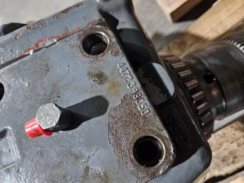 Axle and parts for Construction machinery Liebherr 10472933: picture 8 Axle and parts for Construction machinery Liebherr 10472933: picture 8