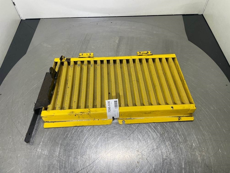 New Holland W110C - Hood/Haube/Kap - Frame/ Chassis for Construction machinery: picture 1 New Holland W110C - Hood/Haube/Kap - Frame/ Chassis for Construction machinery: picture 1