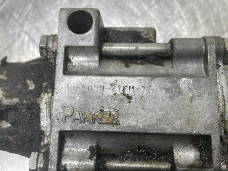New Holland W110C-Parker TH-1000-27FM-36-Valve/Ventile - Hydraulics for Construction machinery: picture 5 New Holland W110C-Parker TH-1000-27FM-36-Valve/Ventile - Hydraulics for Construction machinery: picture 5