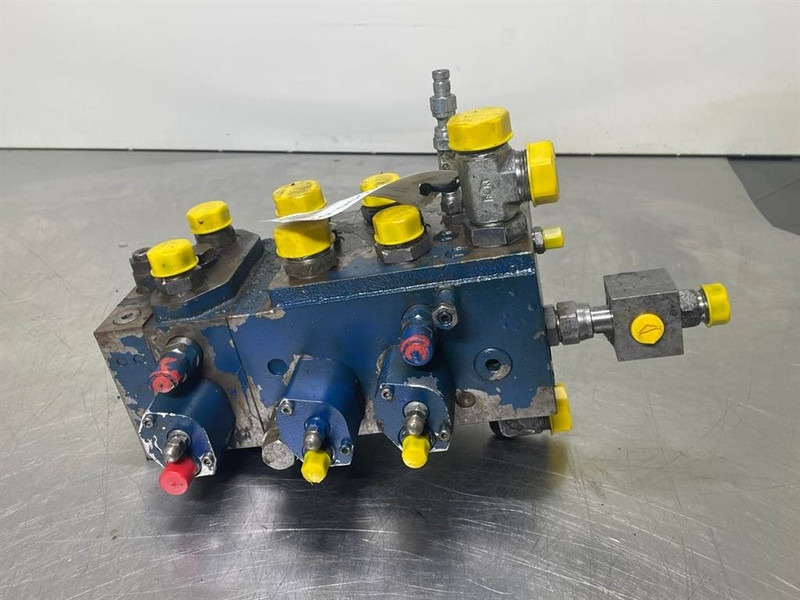 New Holland W110C-Rexroth M6-1213-00/3M6-Valve/Ventile - Hydraulics for Construction machinery: picture 1 New Holland W110C-Rexroth M6-1213-00/3M6-Valve/Ventile - Hydraulics for Construction machinery: picture 1