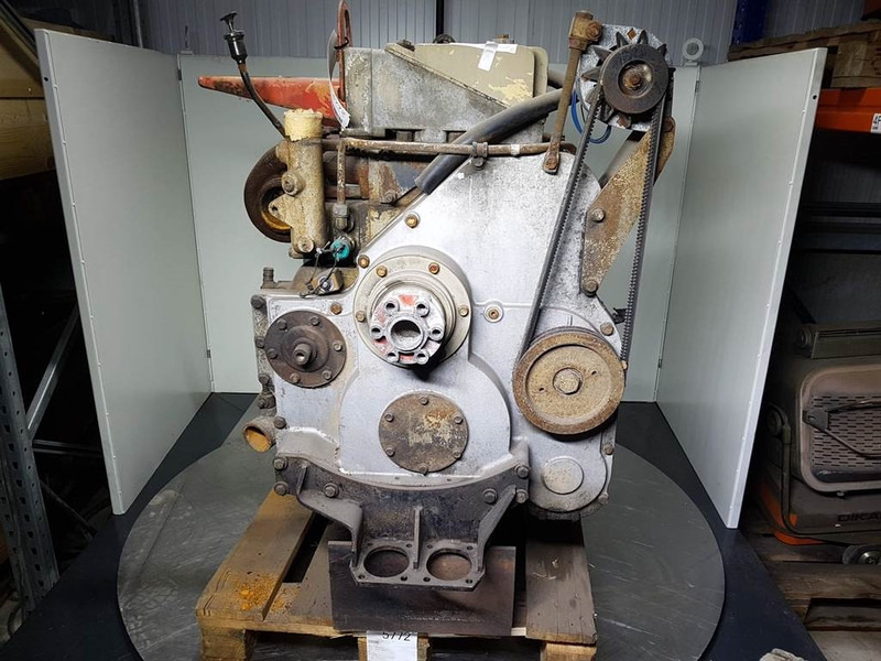 O & K L45-Cummins M11C250-Engine/Motor - Engine and parts for Construction machinery: picture 5 O & K L45-Cummins M11C250-Engine/Motor - Engine and parts for Construction machinery: picture 5