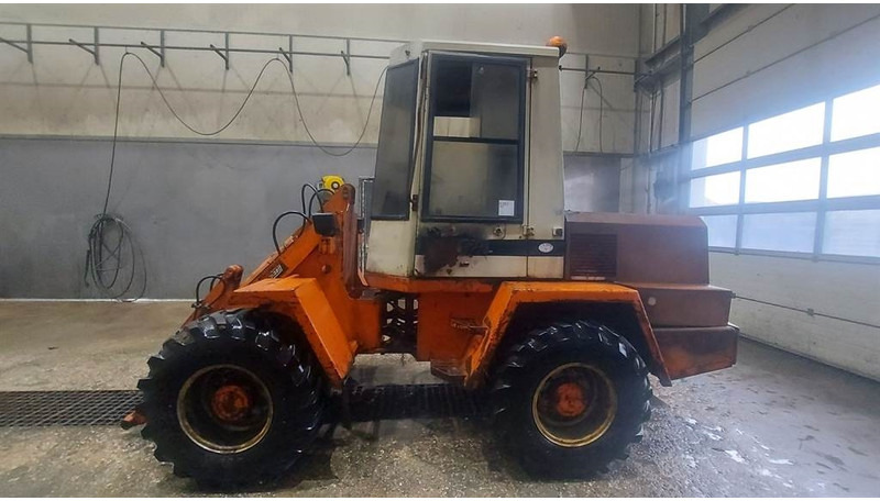 Schaeff SKL 832 (For parts) - Wheel loader: picture 1 Schaeff SKL 832 (For parts) - Wheel loader: picture 1