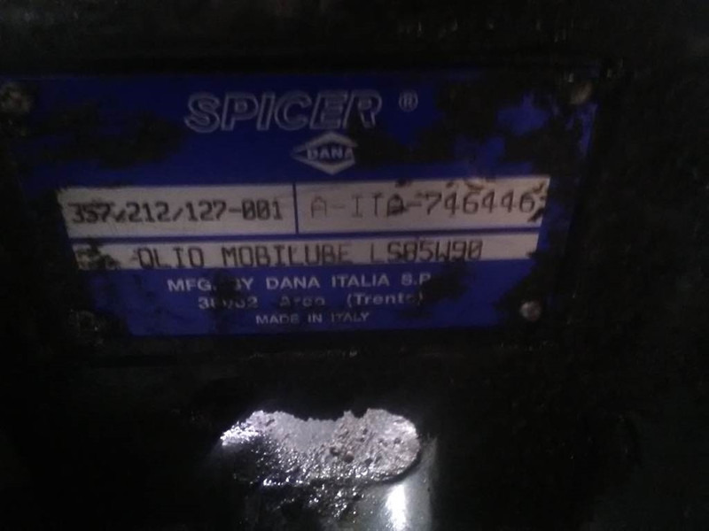 Spicer Dana 357/212/127-001 - Ahlmann AZ 85 - Axle - Axle and parts for Construction machinery: picture 5 Spicer Dana 357/212/127-001 - Ahlmann AZ 85 - Axle - Axle and parts for Construction machinery: picture 5
