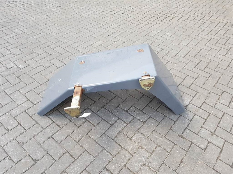 Terex TL210-0457002032/6457002032-Mud guard/Kotfluegel - Frame/ Chassis for Construction machinery: picture 4 Terex TL210-0457002032/6457002032-Mud guard/Kotfluegel - Frame/ Chassis for Construction machinery: picture 4