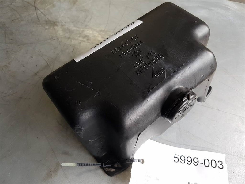 Volvo L30B - ZM2801189 - Tank/Behälter/Reservoir - Cab and interior for Construction machinery: picture 2 Volvo L30B - ZM2801189 - Tank/Behälter/Reservoir - Cab and interior for Construction machinery: picture 2