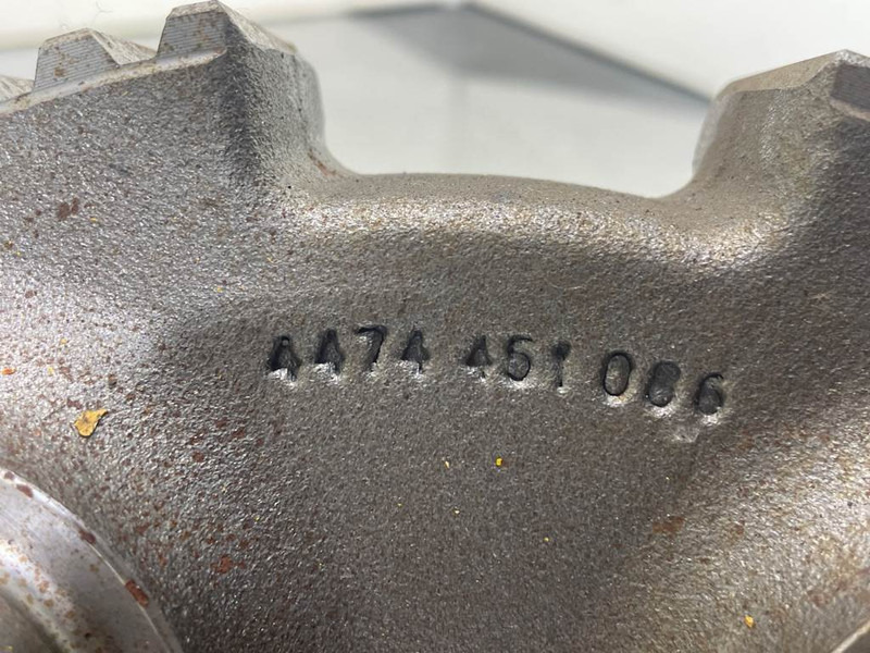 ZF 4474451006 - Gear/Zahnrad/Tandwiel - Axle and parts for Construction machinery: picture 5 ZF 4474451006 - Gear/Zahnrad/Tandwiel - Axle and parts for Construction machinery: picture 5