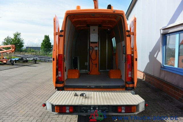 Iveco 50C11 Iveco Daily Versalift 14m Erdgasantrieb - Truck mounted aerial platform: picture 4 Iveco 50C11 Iveco Daily Versalift 14m Erdgasantrieb - Truck mounted aerial platform: picture 4