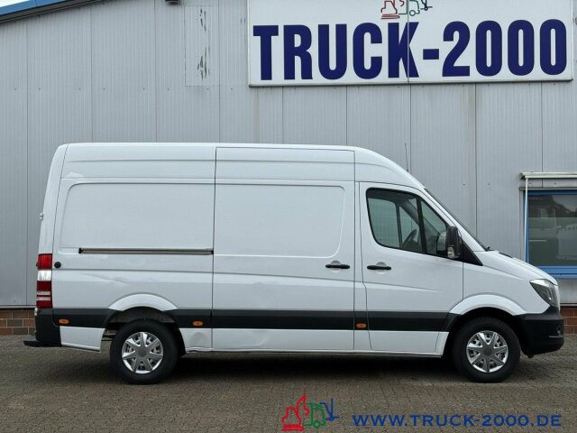 Small van Mercedes-Benz Sprinter 216 CDI Kasten Hoch Klima AHK 2.000 Kg: picture 8