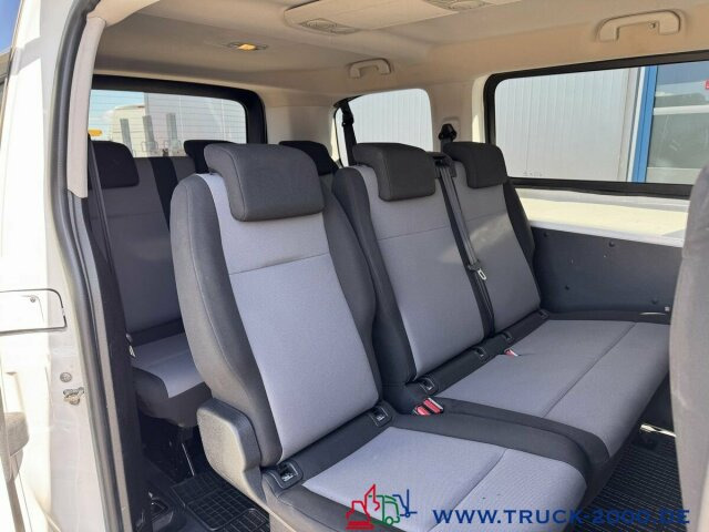 Opel Vivaro 9 Sitzer Klima vorne & hinten Navi + DAB - Minibus, Passenger van: picture 5 Opel Vivaro 9 Sitzer Klima vorne & hinten Navi + DAB - Minibus, Passenger van: picture 5