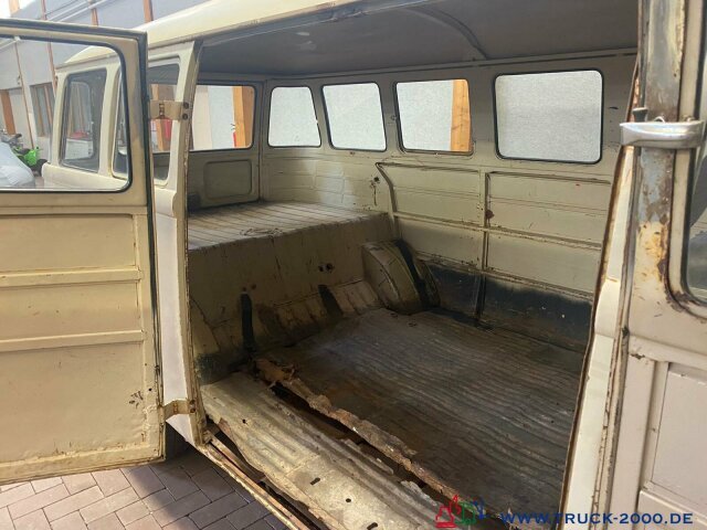Volkswagen Bus mit Scheiben Restaurierungsobjekt Verzollt - Panel van: picture 4 Volkswagen Bus mit Scheiben Restaurierungsobjekt Verzollt - Panel van: picture 4