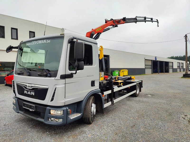 MAN TGL 12.250 Container + Palfinger PK5001 Remote - Hook lift truck, Crane truck: picture 1 MAN TGL 12.250 Container + Palfinger PK5001 Remote - Hook lift truck, Crane truck: picture 1