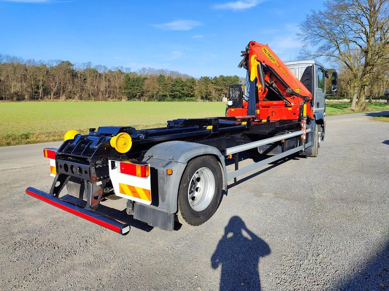 MAN TGM 18.290 Container + Palfinger PK13001 - Hook lift truck, Crane truck: picture 5 MAN TGM 18.290 Container + Palfinger PK13001 - Hook lift truck, Crane truck: picture 5