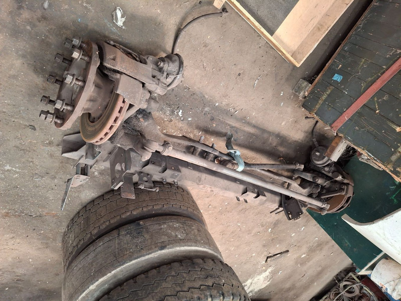 DAF CF 85.360 6X2 - Front axle: picture 4 DAF CF 85.360 6X2 - Front axle: picture 4