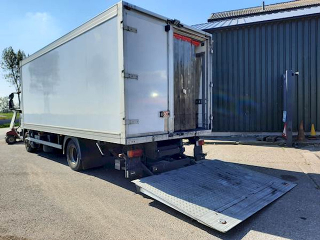 Iveco 120EL22 EUROCARGO - Refrigerator truck: picture 3 Iveco 120EL22 EUROCARGO - Refrigerator truck: picture 3