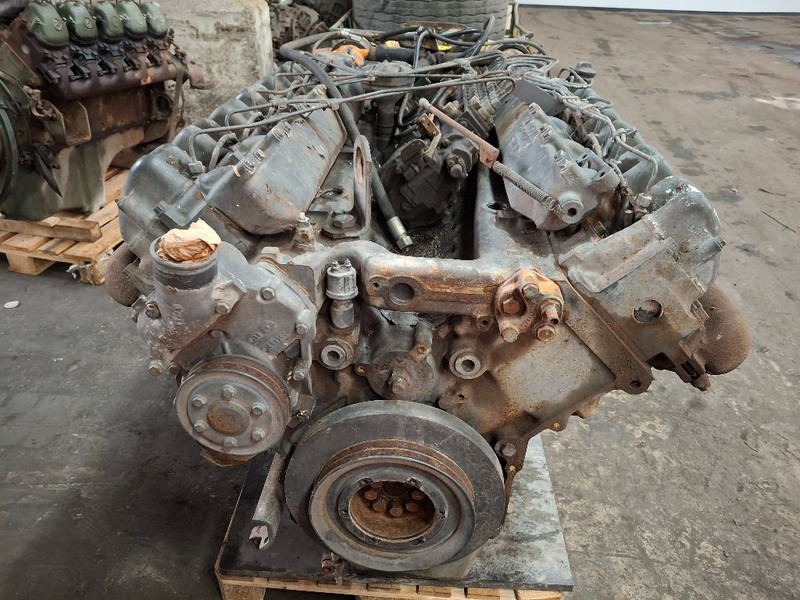 Mercedes-Benz OM424 - Engine: picture 4 Mercedes-Benz OM424 - Engine: picture 4