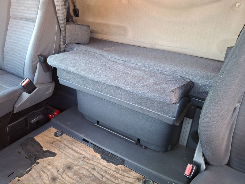 Box truck Scania R420: picture 9 Box truck Scania R420: picture 9