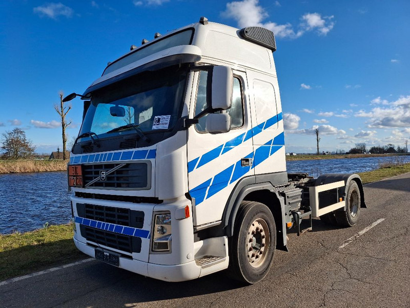Volvo FM 380 - Tractor unit: picture 1 Volvo FM 380 - Tractor unit: picture 1