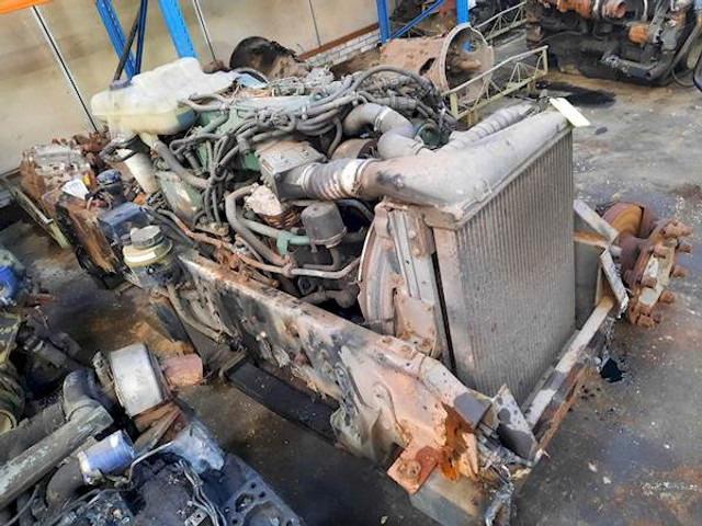 Volvo D6B220 - Engine for Truck: picture 2 Volvo D6B220 - Engine for Truck: picture 2