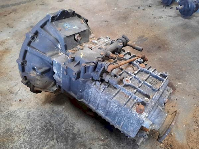 ZF 6S890 - Gearbox for Truck: picture 4 ZF 6S890 - Gearbox for Truck: picture 4