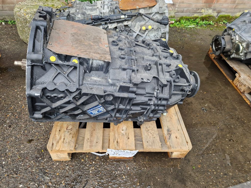 ZF ASTRONIC 12AS2130 TD - Gearbox: picture 1 ZF ASTRONIC 12AS2130 TD - Gearbox: picture 1