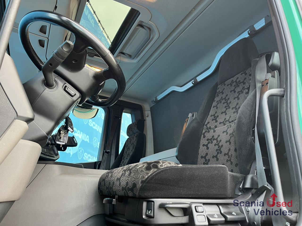 SCANIA P 320 B6x2*4NB RETARDER FULL AIR 8T 7.2x2.5x2.35M - Box truck: picture 2 SCANIA P 320 B6x2*4NB RETARDER FULL AIR 8T 7.2x2.5x2.35M - Box truck: picture 2