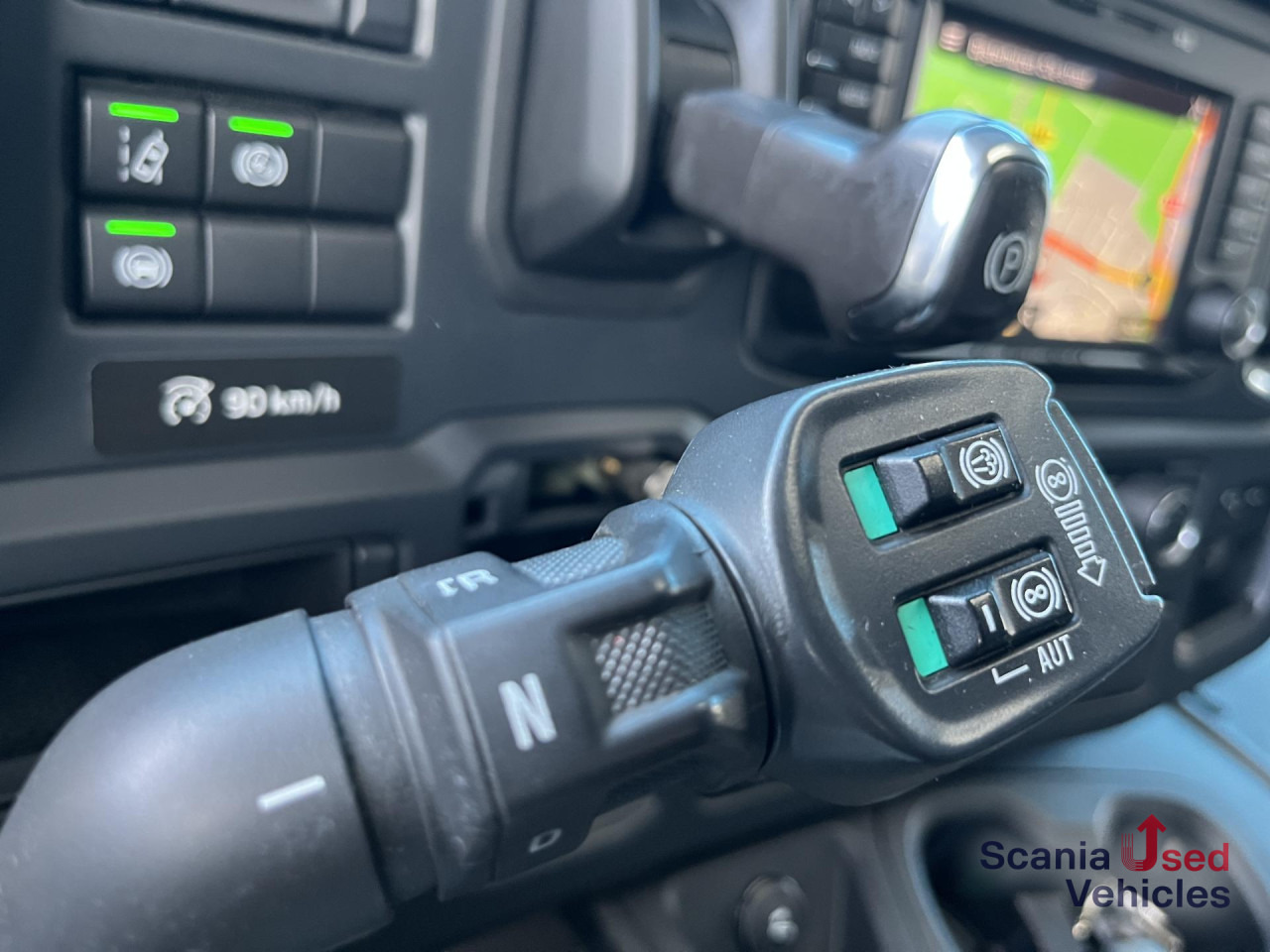 SCANIA P 320 B6x2*4NB RETARDER FULL AIR 8T 7.2x2.5x2.35M - Box truck: picture 5 SCANIA P 320 B6x2*4NB RETARDER FULL AIR 8T 7.2x2.5x2.35M - Box truck: picture 5
