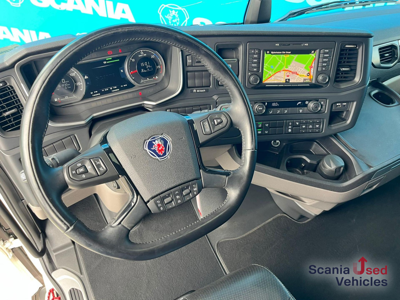 SCANIA S 460 A4x2NB CRB FULL AIR 8T DIFF-L P-AIRCO SMART2 - Tractor unit: picture 4 SCANIA S 460 A4x2NB CRB FULL AIR 8T DIFF-L P-AIRCO SMART2 - Tractor unit: picture 4