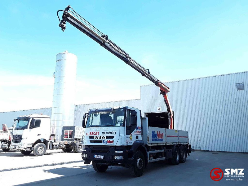 Iveco Trakker 360 Palfinger Pk18002 4+remote - Dropside/ Flatbed truck, Crane truck: picture 3 Iveco Trakker 360 Palfinger Pk18002 4+remote - Dropside/ Flatbed truck, Crane truck: picture 3