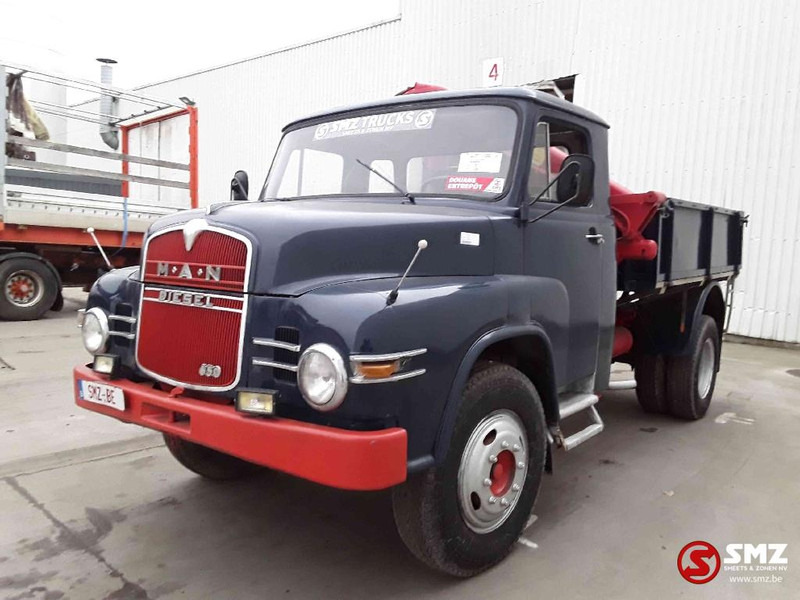 MAN 18.250 collection item - Tipper, Crane truck: picture 3 MAN 18.250 collection item - Tipper, Crane truck: picture 3
