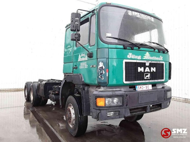 MAN 27.403 6x6 - Cab chassis truck: picture 1 MAN 27.403 6x6 - Cab chassis truck: picture 1