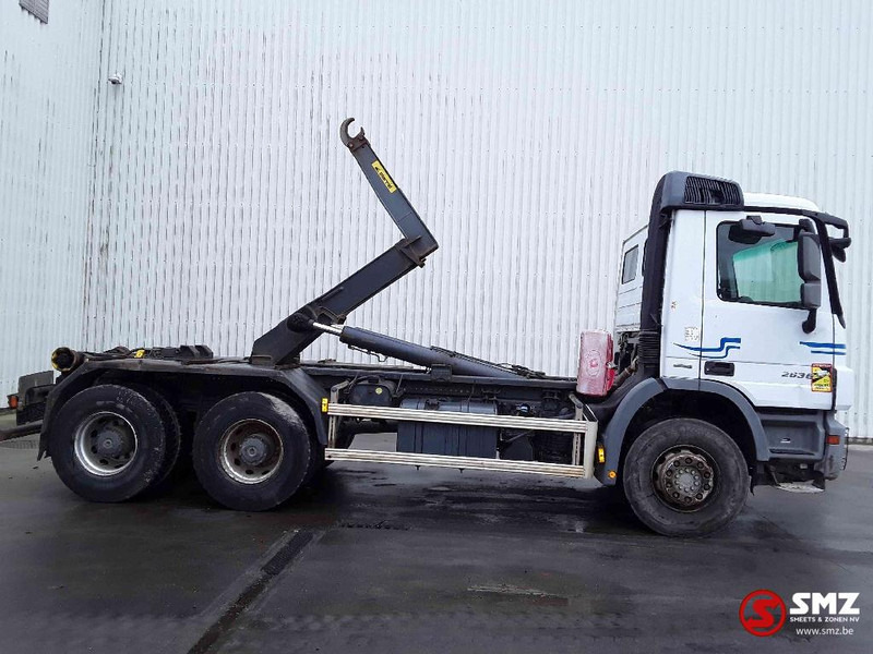 Mercedes-Benz Actros 2636 6x4 manual - Container transporter/ Swap body truck: picture 4 Mercedes-Benz Actros 2636 6x4 manual - Container transporter/ Swap body truck: picture 4