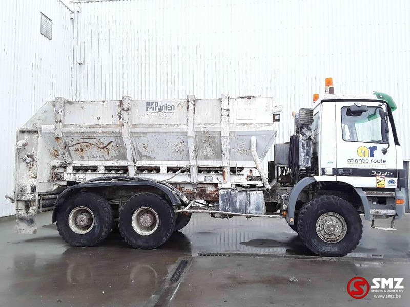 Mercedes-Benz Actros 3335 6x6 88000km manual - Concrete pump truck: picture 4 Mercedes-Benz Actros 3335 6x6 88000km manual - Concrete pump truck: picture 4