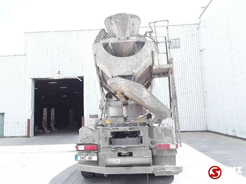 Concrete mixer truck Renault Kerax 450: picture 10 Concrete mixer truck Renault Kerax 450: picture 10