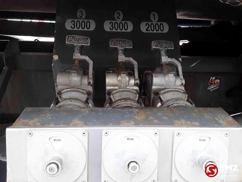 Tank truck Renault Midlum 210 8000L manual pump: picture 10