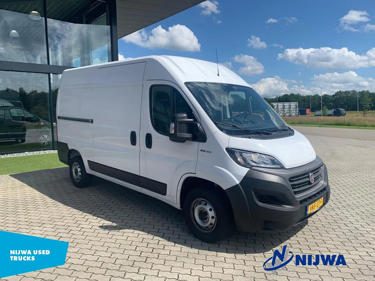 Fiat Ducato L2H2 Trekhaak + Airco Kasten - Small van: picture 2 Fiat Ducato L2H2 Trekhaak + Airco Kasten - Small van: picture 2