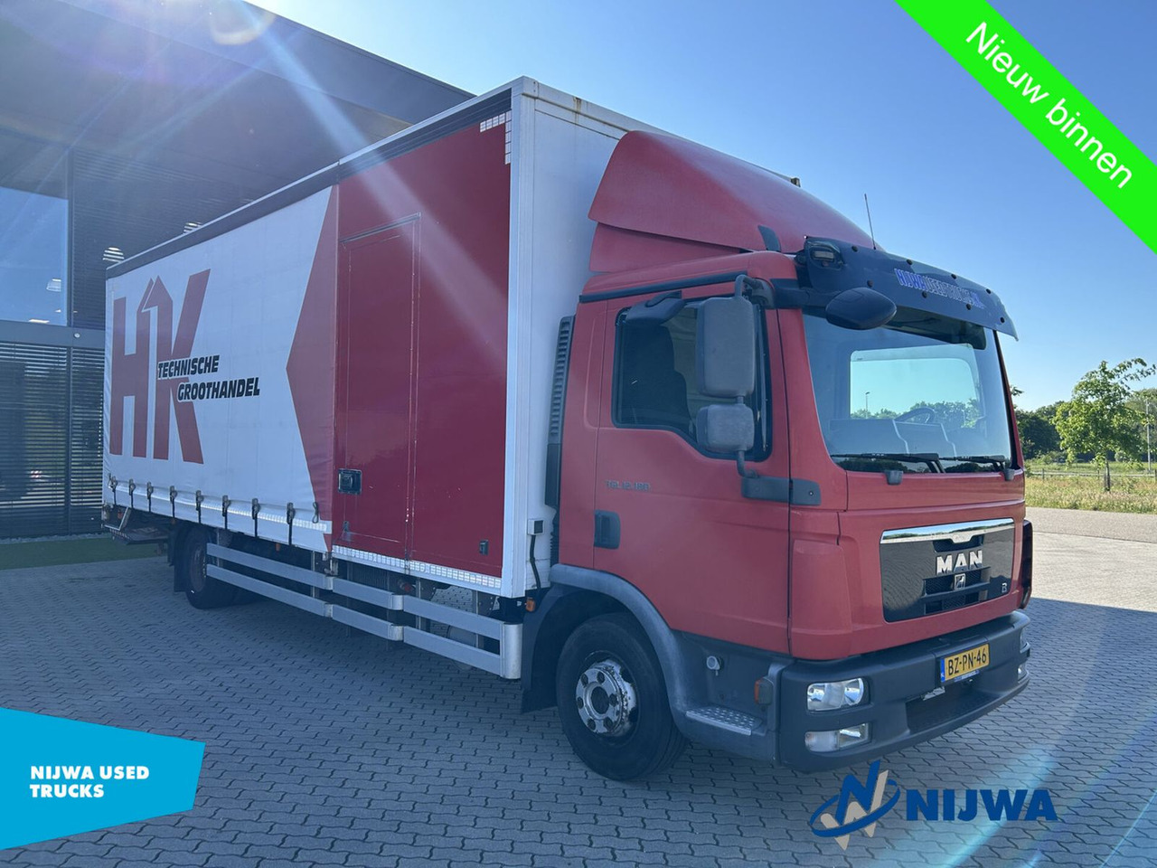 MAN TGL 12.180 4X2 Roldeur + Laaklep - Curtainsider truck: picture 2 MAN TGL 12.180 4X2 Roldeur + Laaklep - Curtainsider truck: picture 2