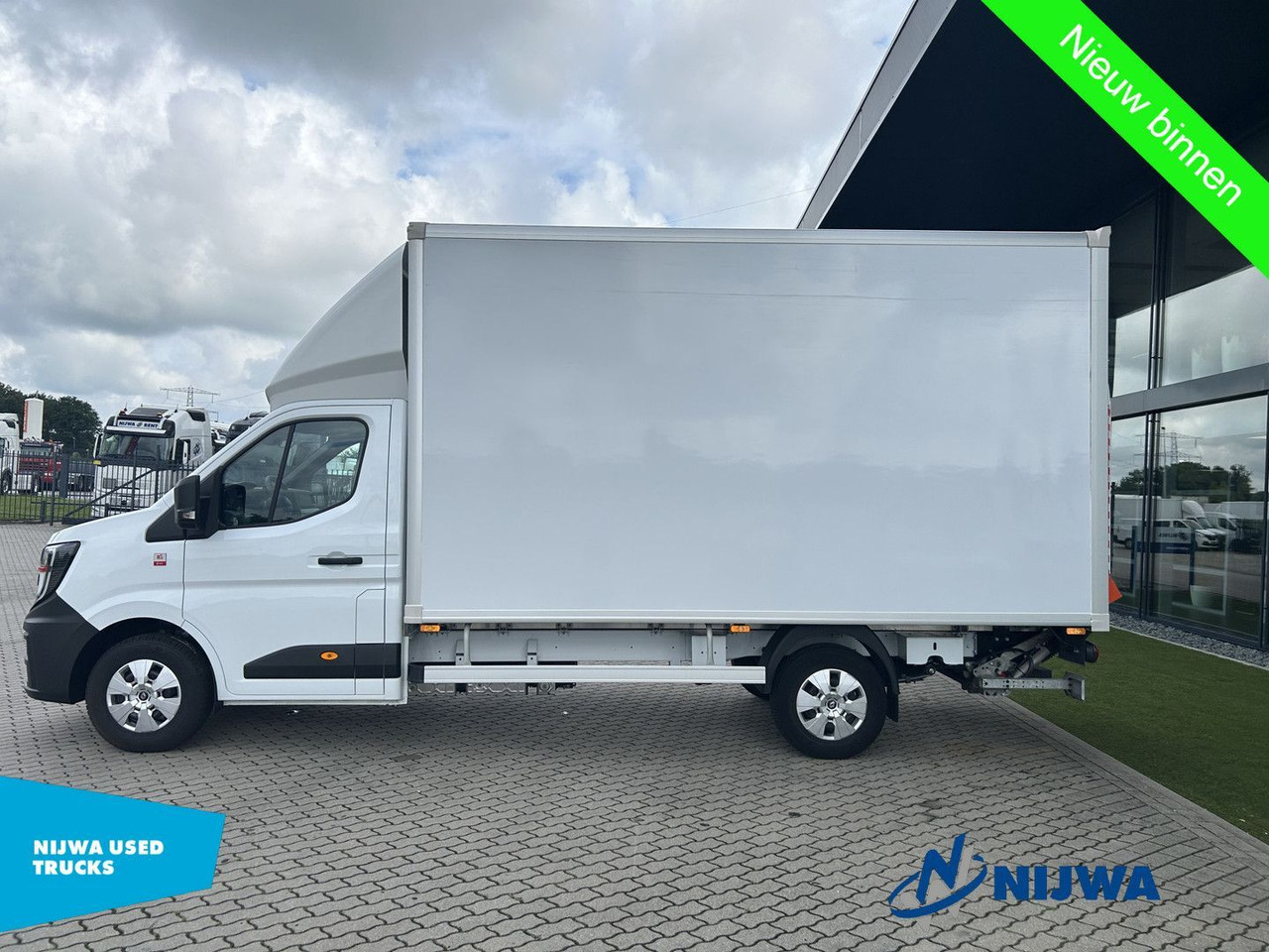 Renault Master T35 150 Laadklep + Achteruitrijcamera - Panel van: picture 5 Renault Master T35 150 Laadklep + Achteruitrijcamera - Panel van: picture 5