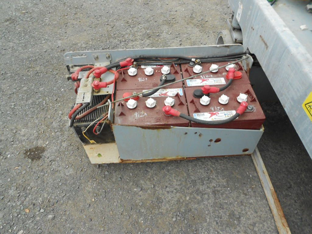 Leasing of Genie GS 1932, Scherenarbeitsbühne Genie 8 m Genie GS 1932, Scherenarbeitsbühne Genie 8 m: picture 13 Leasing of Genie GS 1932, Scherenarbeitsbühne Genie 8 m Genie GS 1932, Scherenarbeitsbühne Genie 8 m: picture 13