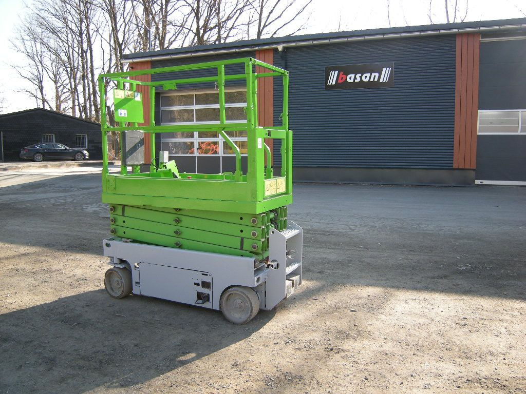 Truck mounted aerial platform Genie GS 1932, Scherenarbeitsbühne Genie 8 m: picture 14 Truck mounted aerial platform Genie GS 1932, Scherenarbeitsbühne Genie 8 m: picture 14