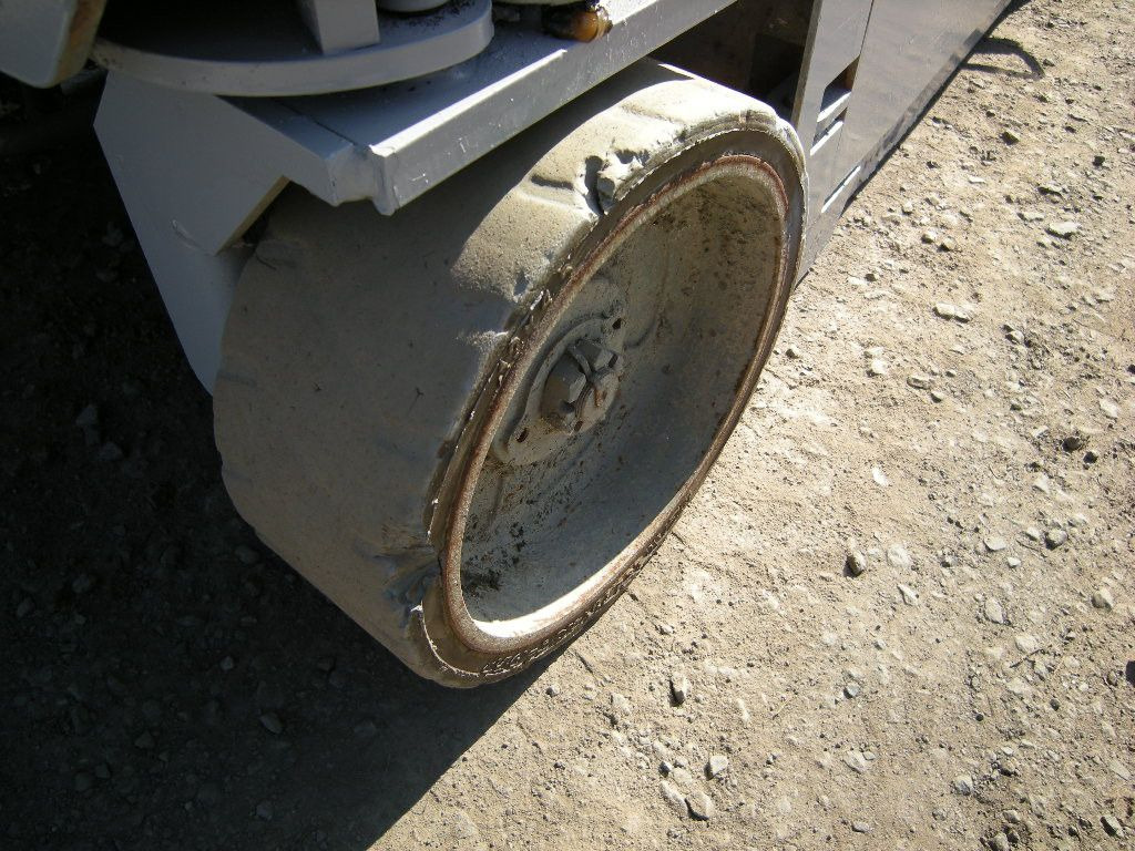 Truck mounted aerial platform Genie GS 1932, Scherenarbeitsbühne Genie 8 m: picture 9 Truck mounted aerial platform Genie GS 1932, Scherenarbeitsbühne Genie 8 m: picture 9