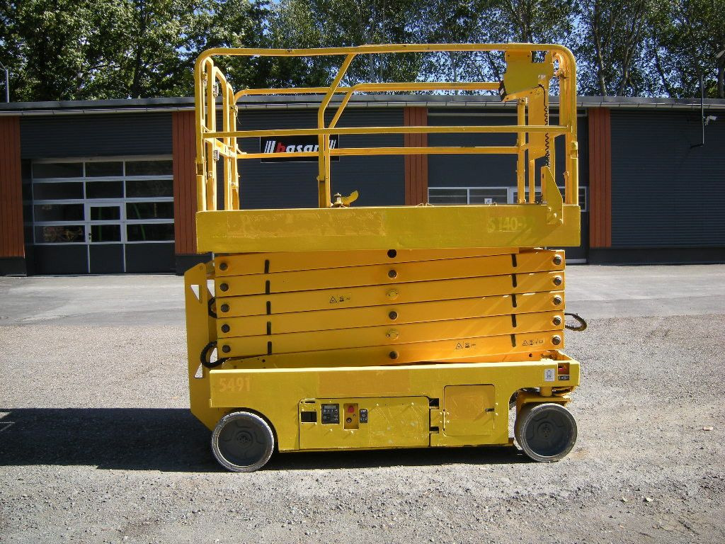 Leasing of  Genie GS 4047 Scherenarbeitsbühne Genie 14 m Genie GS 4047 Scherenarbeitsbühne Genie 14 m: picture 17