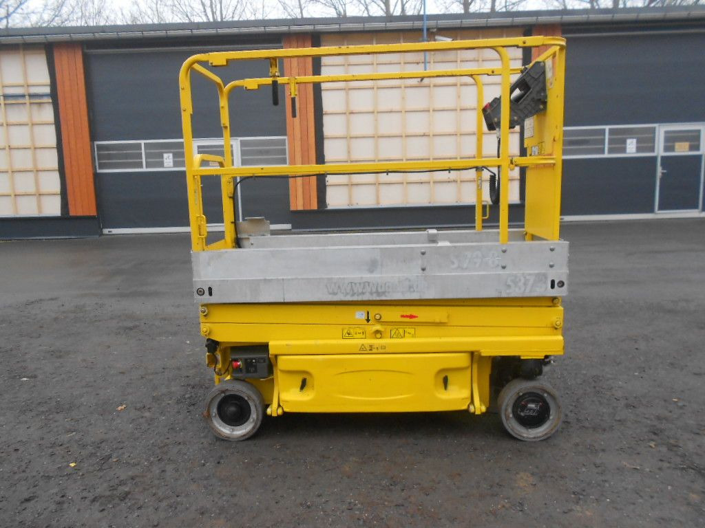 Truck mounted aerial platform JLG 1930 ES, Scherenarbeitsbühne AH 8 m: picture 13 Truck mounted aerial platform JLG 1930 ES, Scherenarbeitsbühne AH 8 m: picture 13