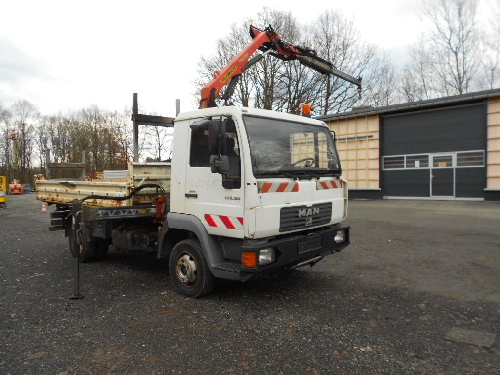 MAN MAN LE8.150 mit Palfinger PKG7001 MAN LE8.150 mit Palfinger PKG7001 - Tipper, Crane truck: picture 1 MAN MAN LE8.150 mit Palfinger PKG7001 MAN LE8.150 mit Palfinger PKG7001 - Tipper, Crane truck: picture 1