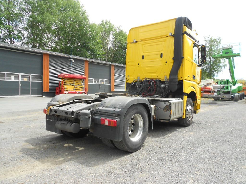 Mercedes-Benz AROCS 1845 - Tractor unit: picture 2 Mercedes-Benz AROCS 1845 - Tractor unit: picture 2