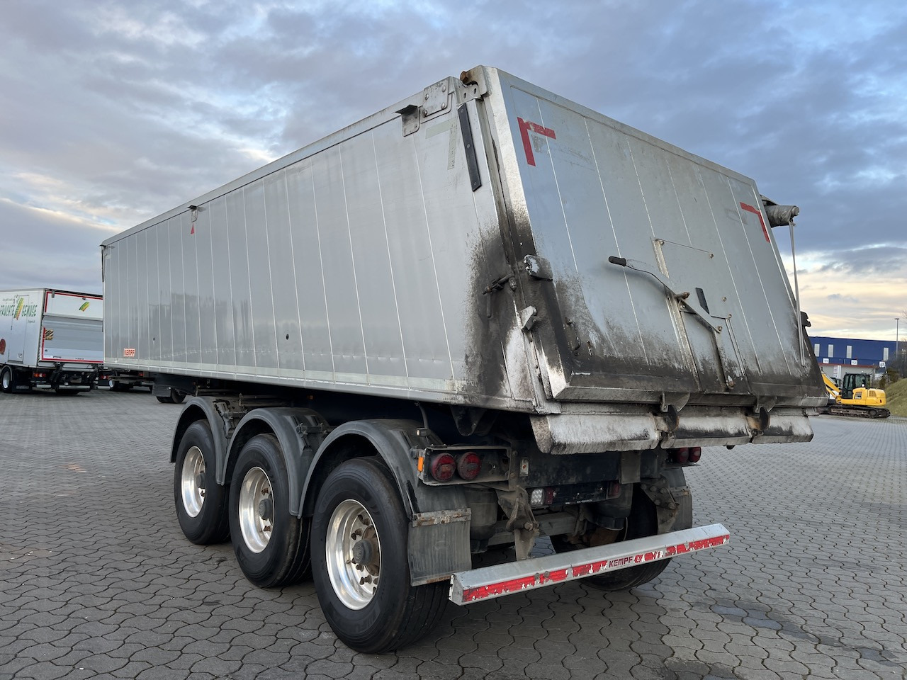 Tipper semi-trailer Kempf SKM 35 3 Thermo Mulde: picture 7