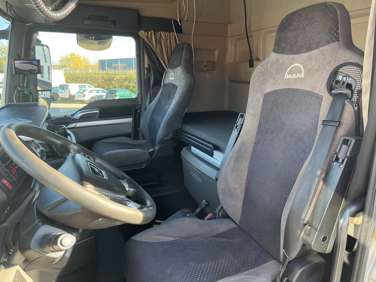 MAN TGX 18.540 4x2 D38 Intarder - Tractor unit: picture 3 MAN TGX 18.540 4x2 D38 Intarder - Tractor unit: picture 3