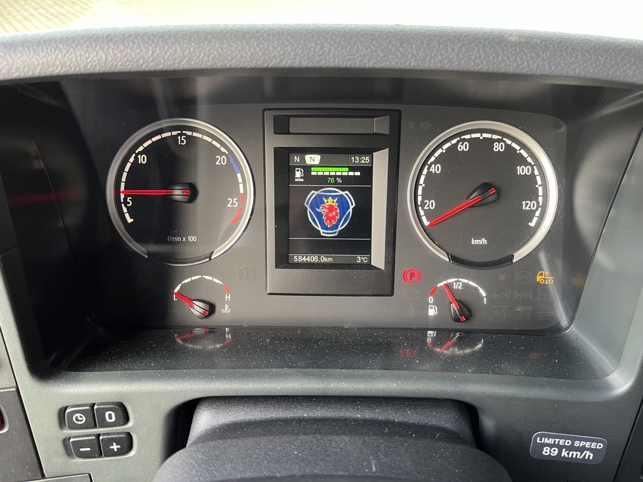 Scania G 490 6x4 Retarder Kipphydraulik - Tractor unit: picture 2 Scania G 490 6x4 Retarder Kipphydraulik - Tractor unit: picture 2