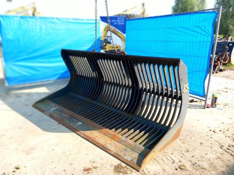 Eurosteel Puinriek - Bucket for Construction machinery: picture 1 Eurosteel Puinriek - Bucket for Construction machinery: picture 1