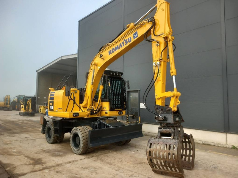 Komatsu PW148-10 - Wheel excavator: picture 2 Komatsu PW148-10 - Wheel excavator: picture 2
